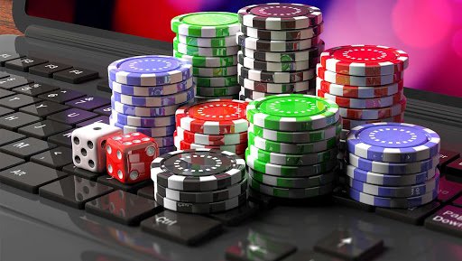 What to Play at Online Casinos